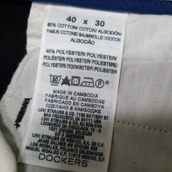 Men's Dockers 40 x 30 straight fit - Picture 4 of 5